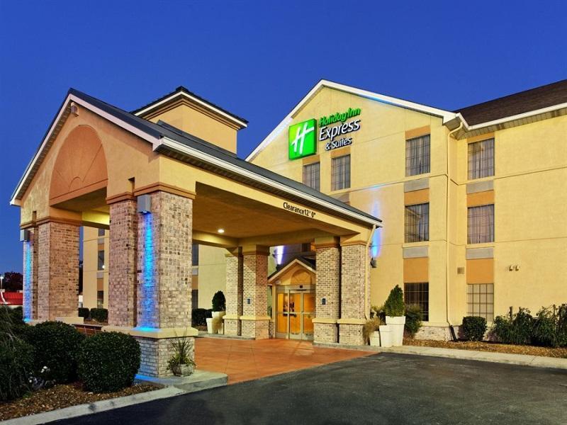 Holiday Inn Express & Suites Crossville By Ihg Exterior photo