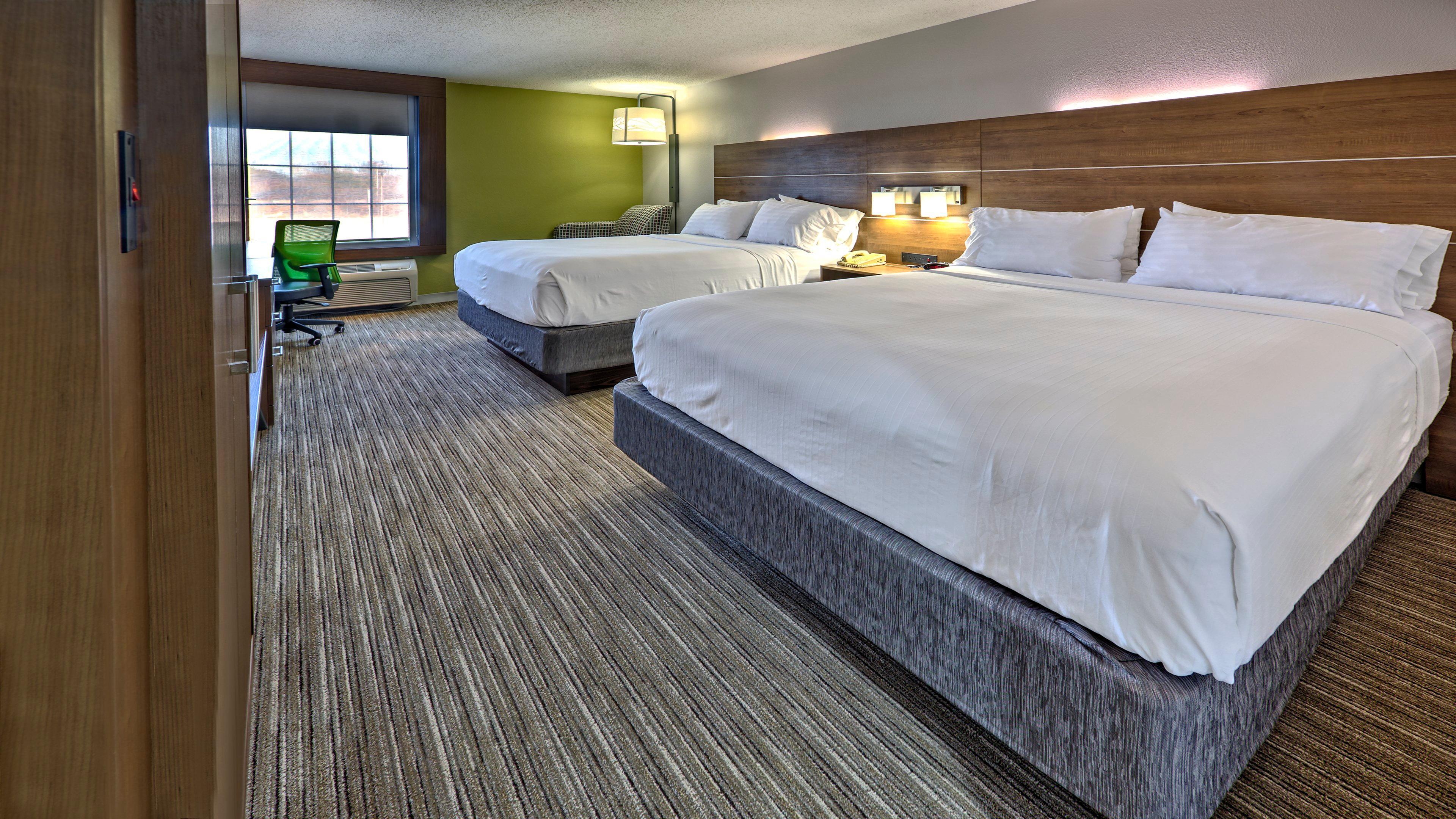 Holiday Inn Express & Suites Crossville By Ihg Exterior photo