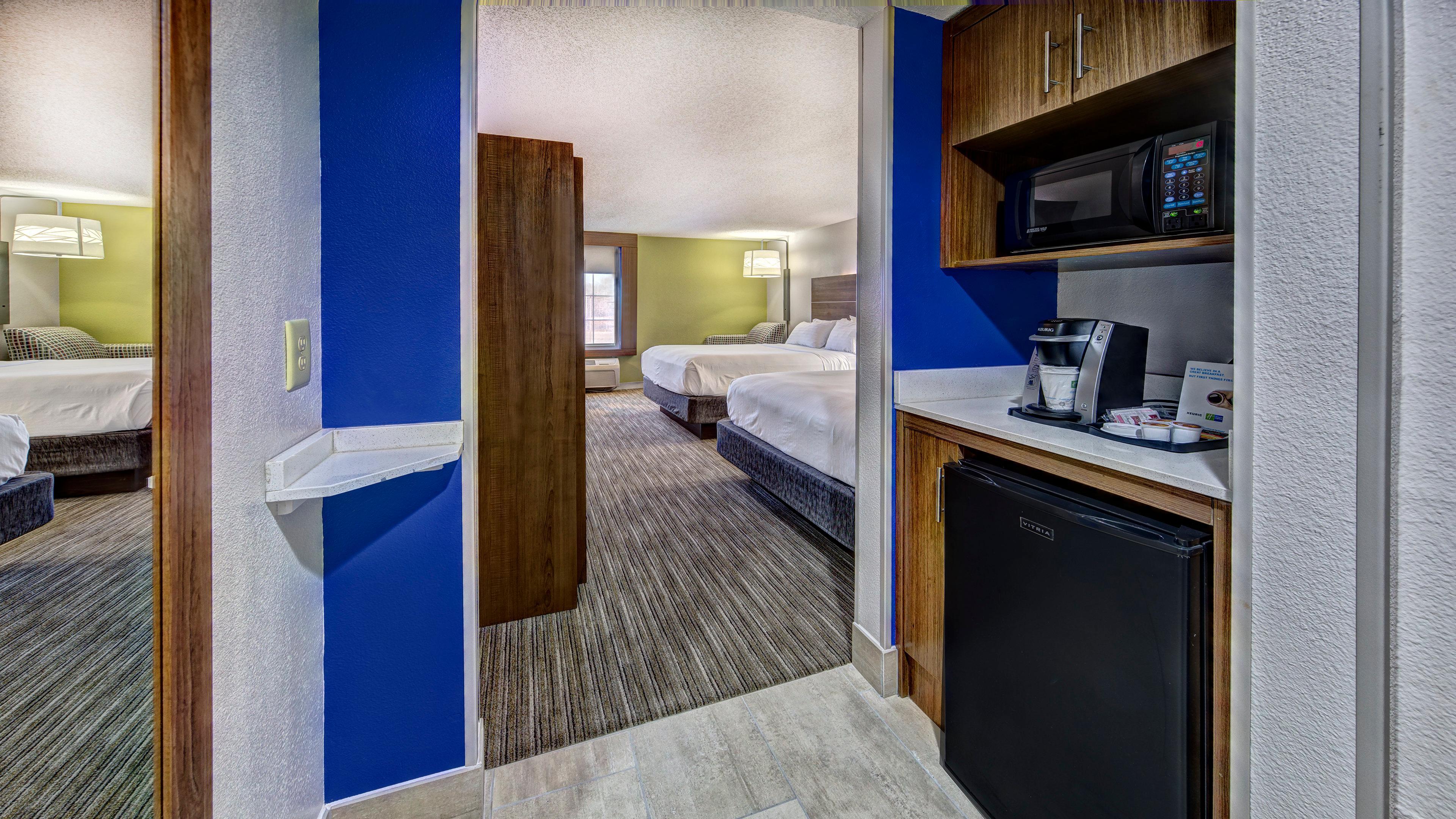 Holiday Inn Express & Suites Crossville By Ihg Exterior photo