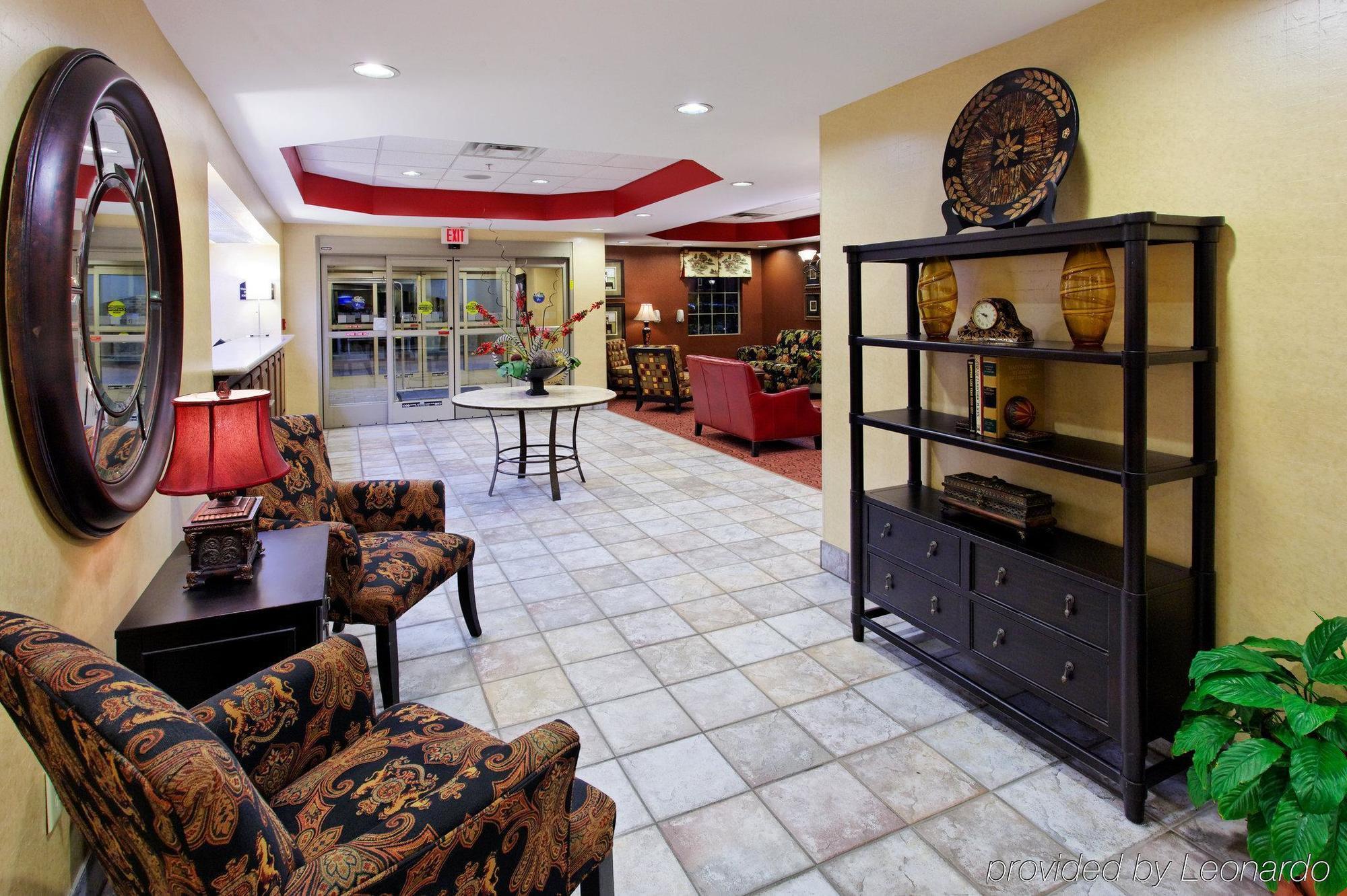 Holiday Inn Express & Suites Crossville By Ihg Exterior photo