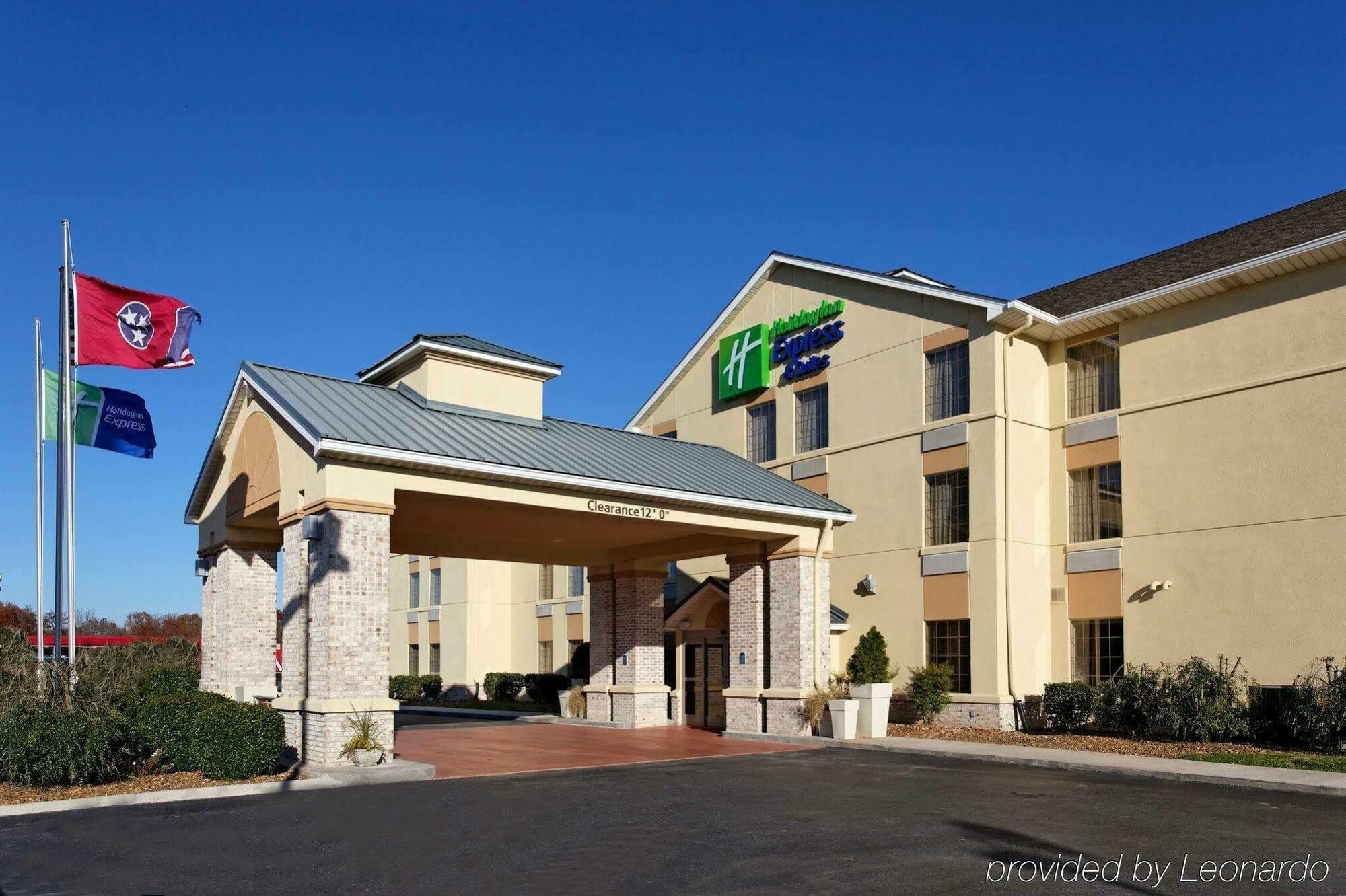 Holiday Inn Express & Suites Crossville By Ihg Exterior photo